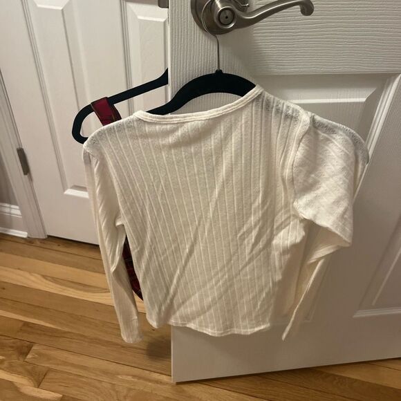 Abercrombie Girls long-sleeve pointelle bow tee - Picture 6 of 6